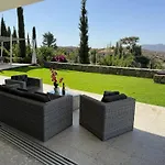 Villa Luxury Pluto Stunning Mountain Views Ora