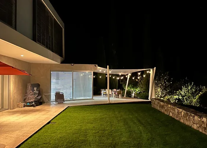 Luxury Pluto Stunning Mountain Views * Ora