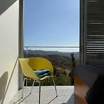 Luxury Pluto Stunning Mountain Views Ora