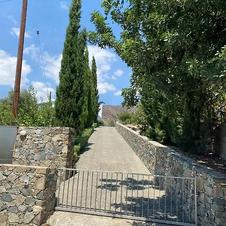 Luxury Pluto Stunning Mountain Views Villa Ora