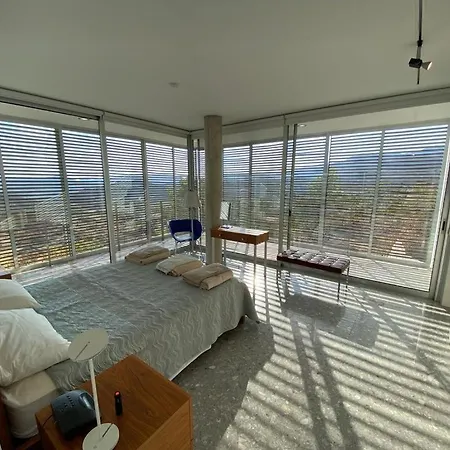 וילה Luxury Pluto Stunning Mountain Views