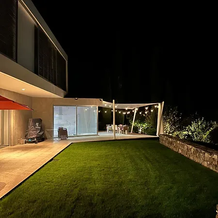 Luxury Pluto Stunning Mountain Views * Ora