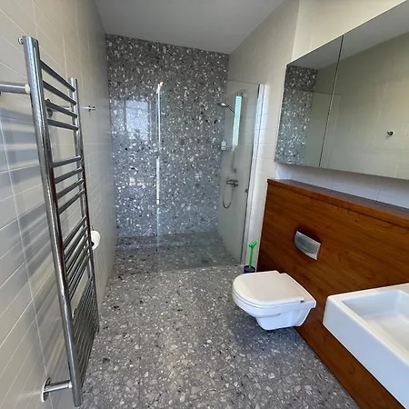 וילה Luxury Pluto Stunning Mountain Views Ora