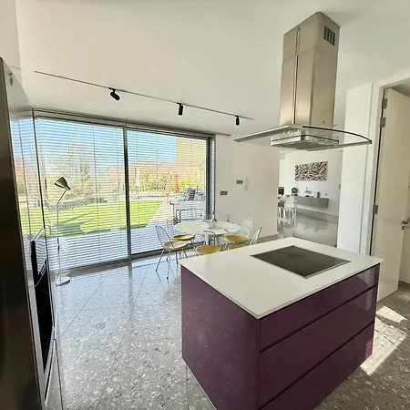 Luxury Pluto Stunning Mountain Views Вилла *