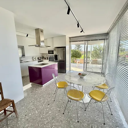 וילה Luxury Pluto Stunning Mountain Views