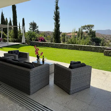 Villa Luxury Pluto Stunning Mountain Views Ora