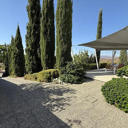 וילה Luxury Pluto Stunning Mountain Views Ora