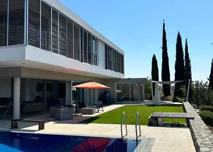 Vila Luxury Pluto Stunning Mountain Views Ora