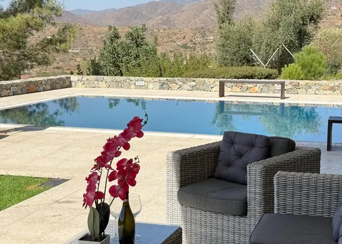 Luxury Pluto Stunning Mountain Views * Ora